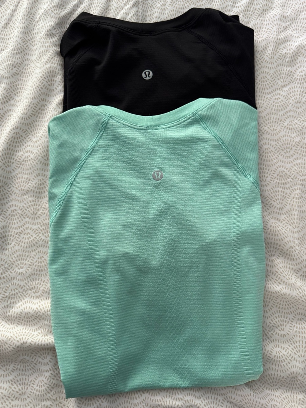 lululemon workout shirts